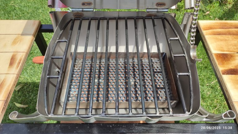 Diseño y fabricación de barbacoa en barril de cerveza - lascositasdemorillo.es